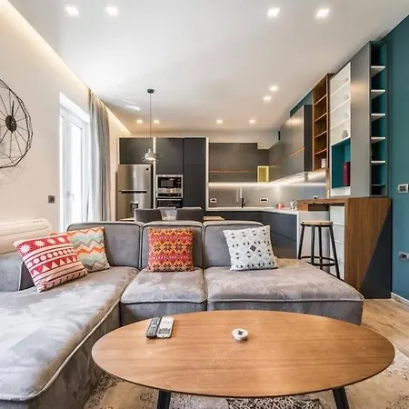 Blloku Deluxe 1br/ap Daire Tiran