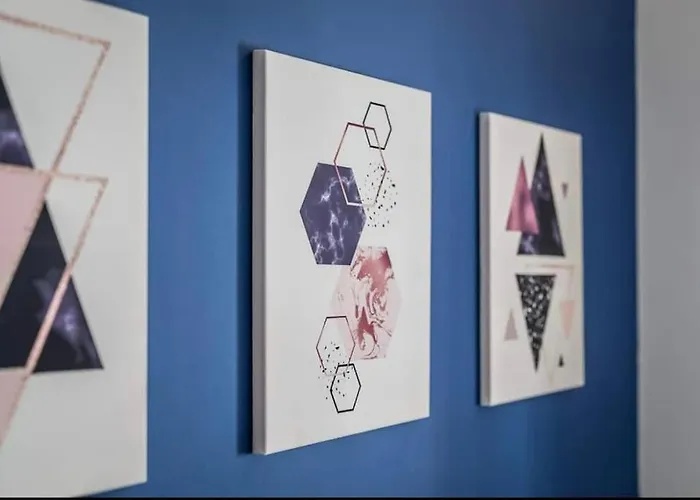 Blloku Deluxe 1br/ap * Tirana