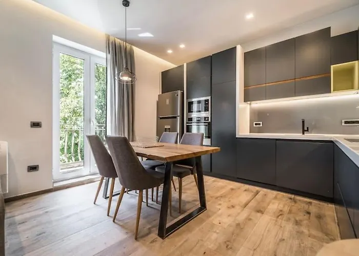 Blloku Deluxe 1br/ap